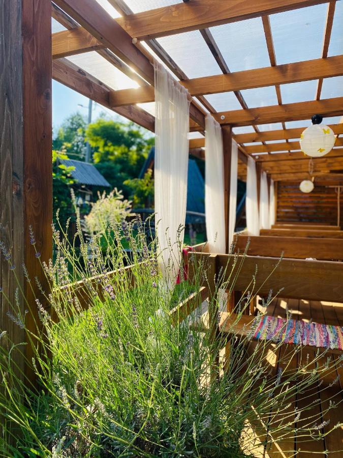 Rooms & Glamping Lana Haus Licko Petrovo Selo Eksteriør bilde