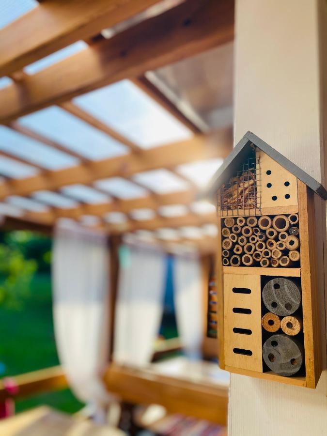Rooms & Glamping Lana Haus Licko Petrovo Selo Eksteriør bilde