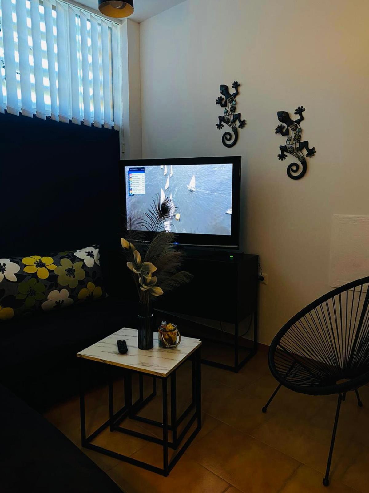 Rooms & Glamping Lana Haus Licko Petrovo Selo Eksteriør bilde